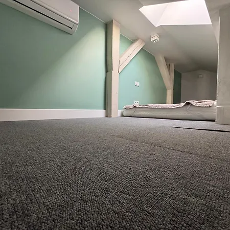 Apartmán Forest Nook Main Square Loft