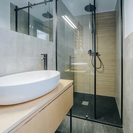 Forest Nook Main Square Loft דירה קרקוב