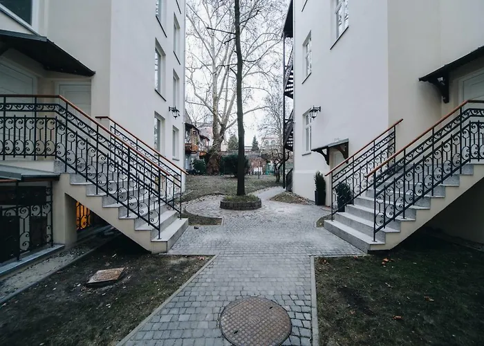 Forest Nook Main Square Loft 公寓 *