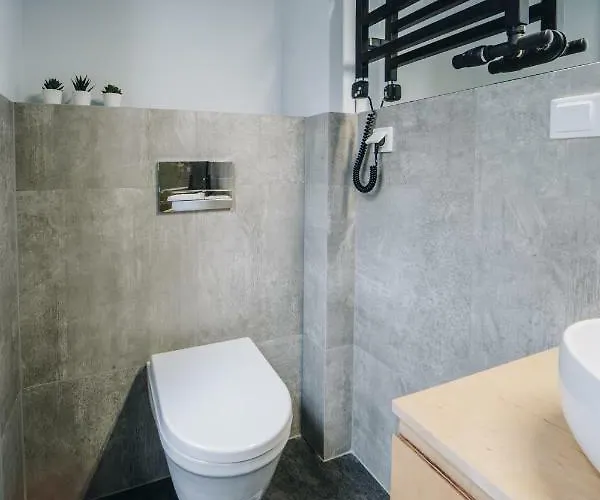 Forest Nook Main Square Loft *